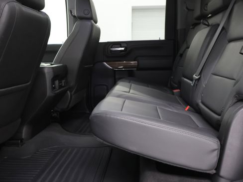 Used 2022 Chevrolet Silverado 2500 LT w/ Z71 Sport Edition image 9