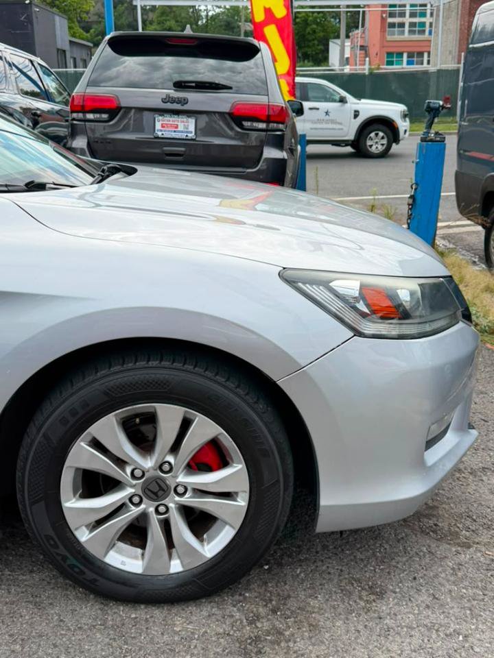 Used 2015 Honda Accord LX image 15