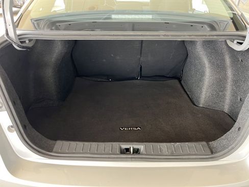 Used 2025 Nissan Versa SV image 21