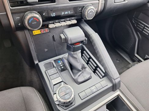 Used 2025 Toyota 4Runner TRD Off-Road image 25