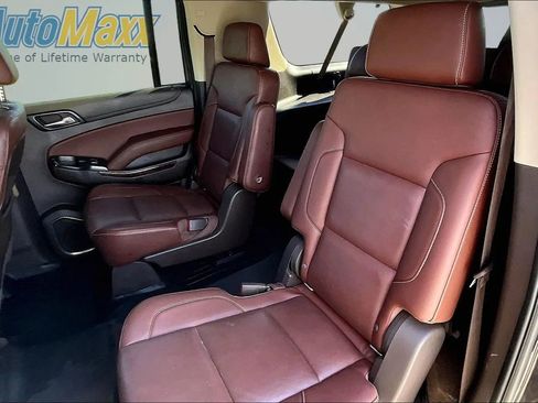 Used 2015 Chevrolet Suburban LTZ AWD/4WD image 28