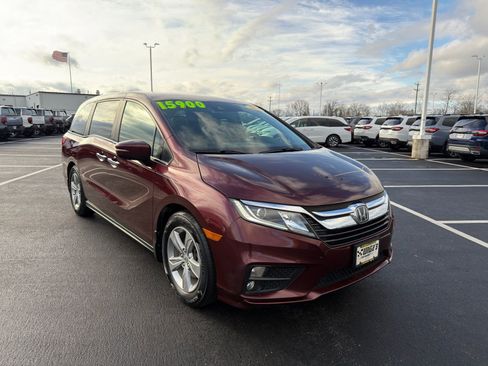 Used 2018 Honda Odyssey EX image 8