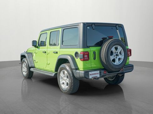 Used 2021 Jeep Wrangler Unlimited Sport image 5