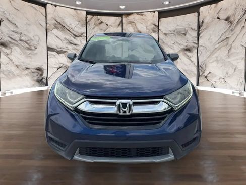 Used 2017 Honda CR-V LX image 2