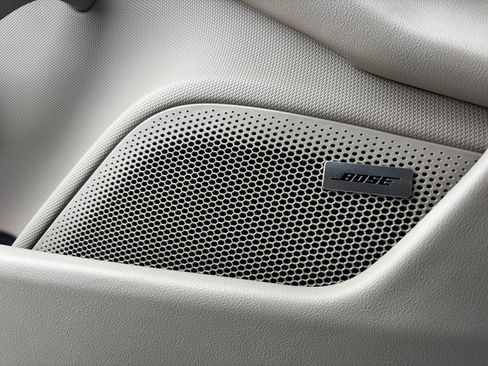 Certified 2025 Porsche Taycan image 22