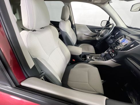 Used 2023 Subaru Forester Premium AWD/4WD image 27