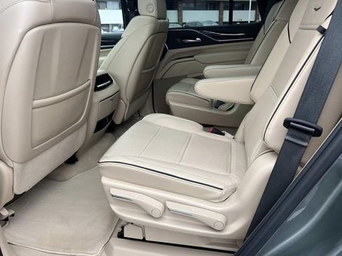 Certified 2023 Cadillac Escalade Premium Luxury AWD/4WD image 12
