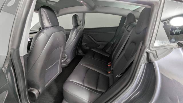 Used 2023 Tesla Model 3 Standard Range RWD image 17