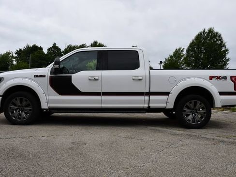 Used 2017 Ford F150 Lariat w/ Equipment Group 502A Luxury AWD/4WD image 4