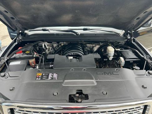 Used 2016 GMC Yukon XL Denali w/ Open Road Package image 21