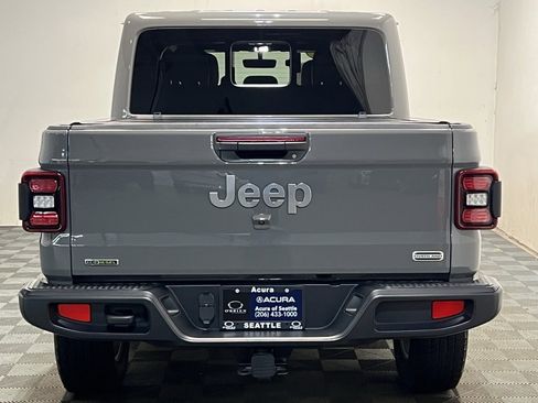 Used 2022 Jeep Gladiator Overland w/ Popular Equipment Package image 21