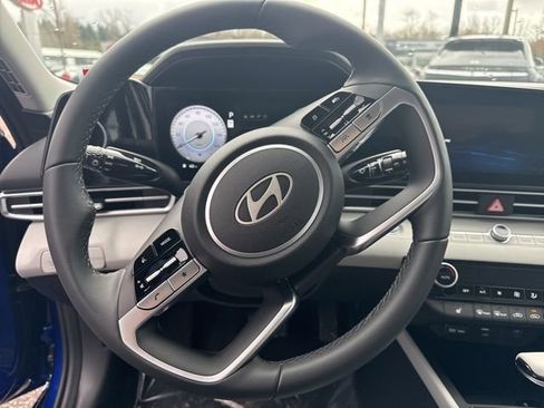 New 2026 Hyundai Elantra Limited FWD image 19