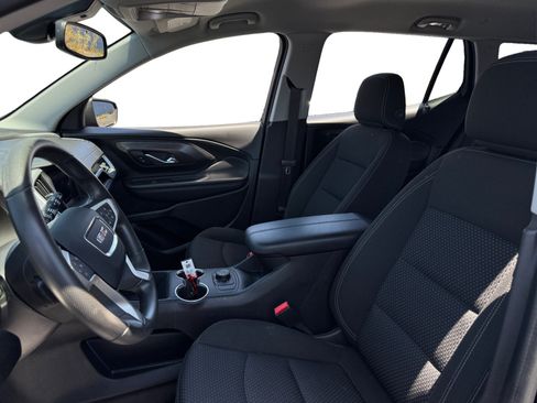 Used 2022 GMC Terrain SLE FWD image 9