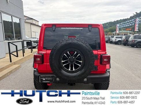 Used 2026 Jeep Wrangler Unlimited Rubicon AWD/4WD image 5