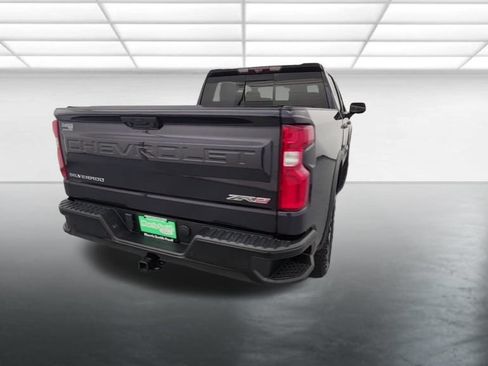 Used 2022 Chevrolet Silverado 1500 ZR2 w/ Technology Package AWD/4WD image 7