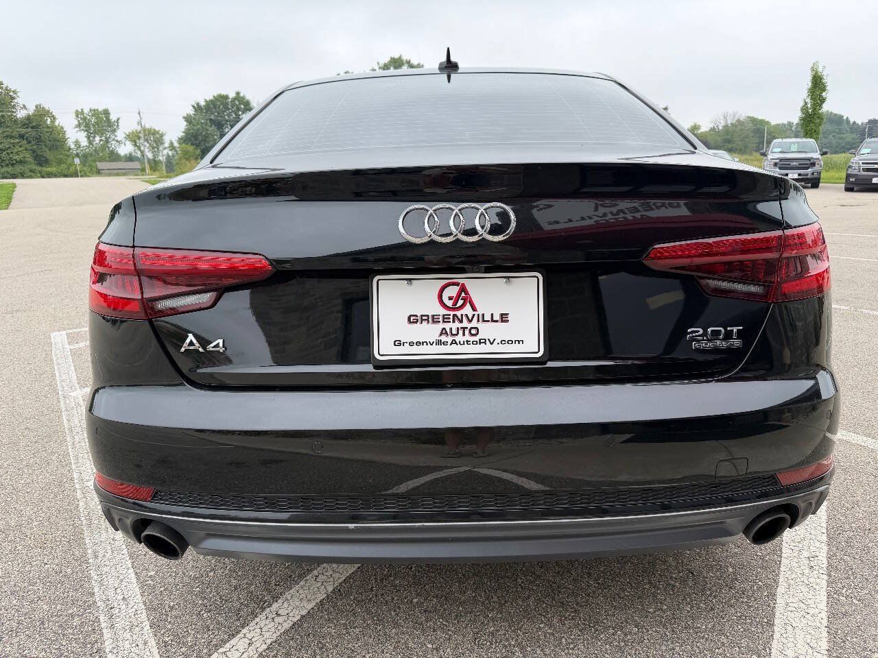 Used 2017 Audi A4 2.0T Premium Plus w/ Premium Plus Package AWD/4WD image 5