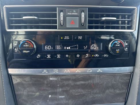 Used 2024 Nissan Armada Platinum w/ Captain's Chairs Package image 22