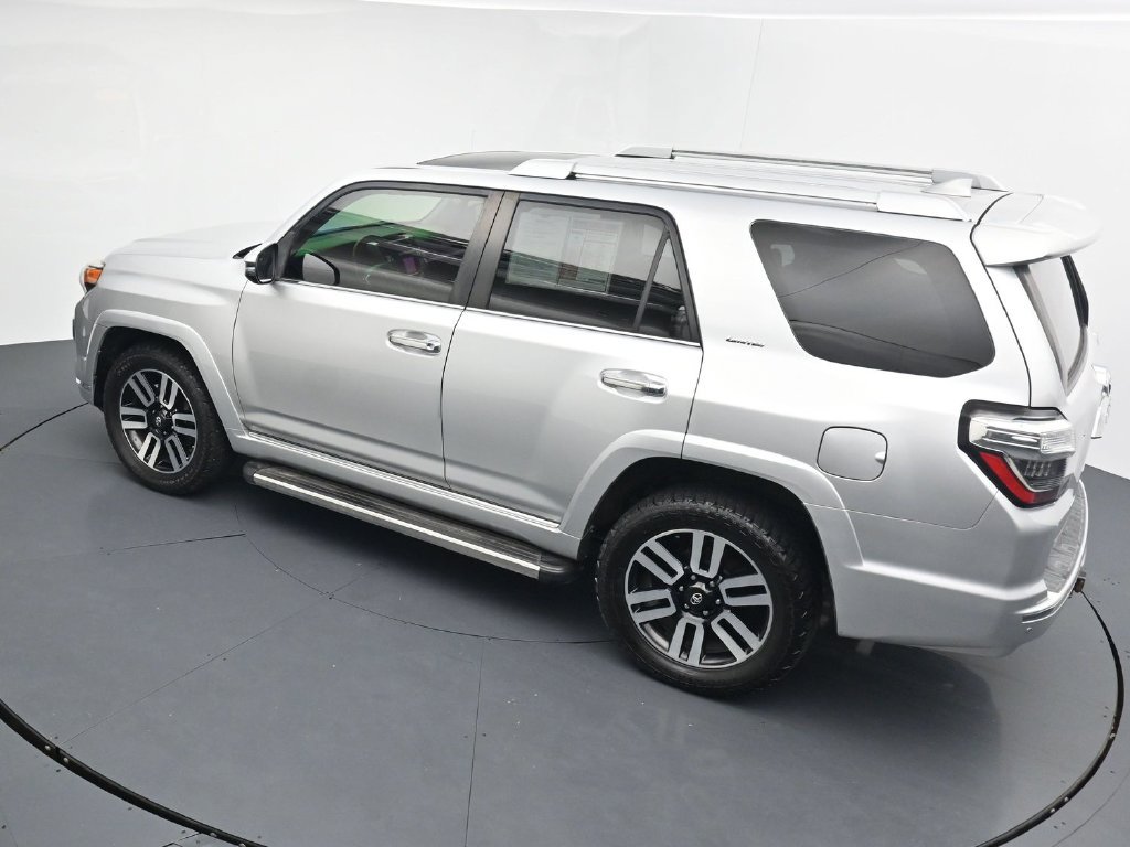 Used 2016 Toyota 4Runner Limited AWD/4WD image 28