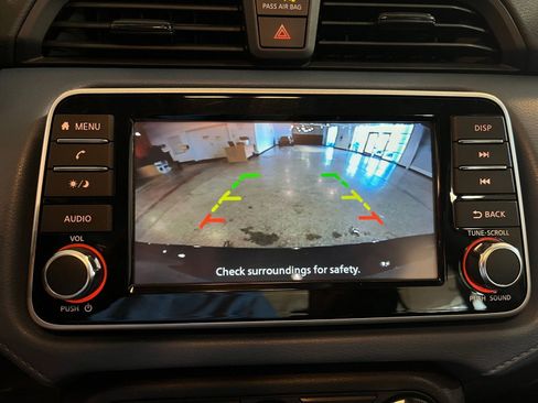 Used 2025 Nissan Versa SV image 23