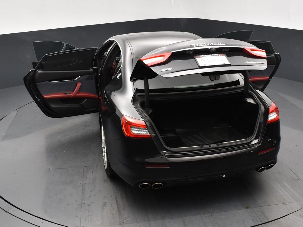 Used 2019 Maserati Quattroporte S GranLusso Q4 AWD/4WD image 25