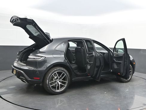 New 2025 Porsche Macan image 44