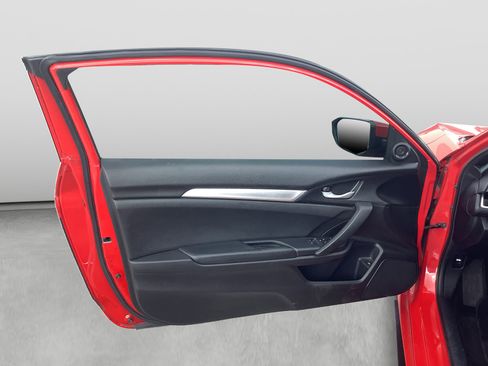Used 2019 Honda Civic Sport image 7