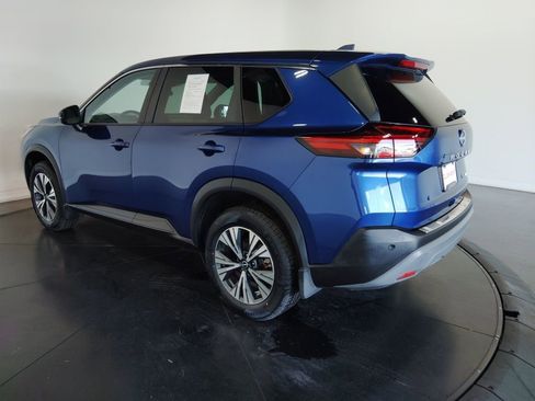Used 2022 Nissan Rogue SV AWD/4WD image 8