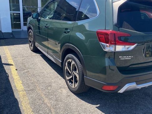 Used 2022 Subaru Forester Touring image 4