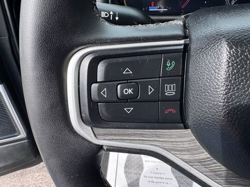 Used 2024 Jeep Wagoneer L Series II w/ Flexible Seating Group image 18