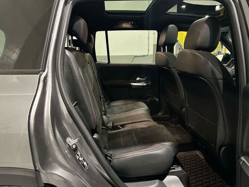 Used 2020 Mercedes-Benz GLB 250 4MATIC image 6