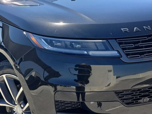 Used 2023 Land Rover Range Rover Sport SE Dynamic image 33