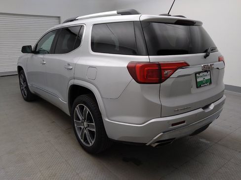 Used 2019 GMC Acadia Denali w/ Technology Package FWD image 5