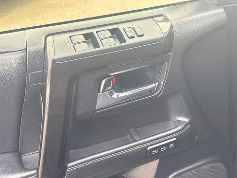 Used 2020 Toyota 4Runner Nightshade image 37