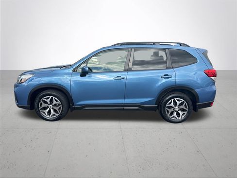 Used 2020 Subaru Forester Premium AWD/4WD image 10