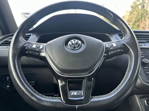 Used 2020 Volkswagen Tiguan SEL Premium R-Line w/ 3rd Row Seat Package image 16