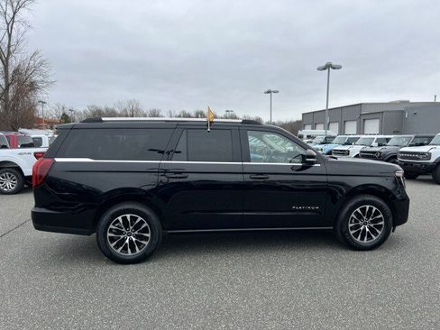 Certified 2025 Ford Expedition Max Platinum image 6