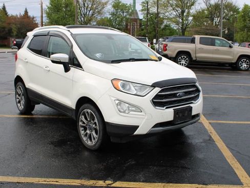 Used 2018 Ford EcoSport Titanium w/ Titanium Cold Weather Package AWD/4WD image 4