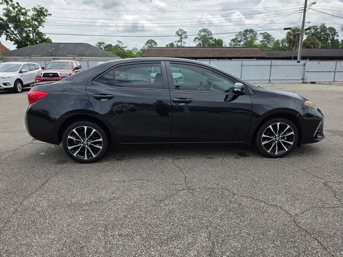 Used 2019 Toyota Corolla SE FWD image 7