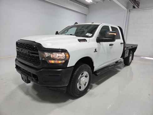 Used 2023 RAM 2500 Tradesman AWD/4WD image 3