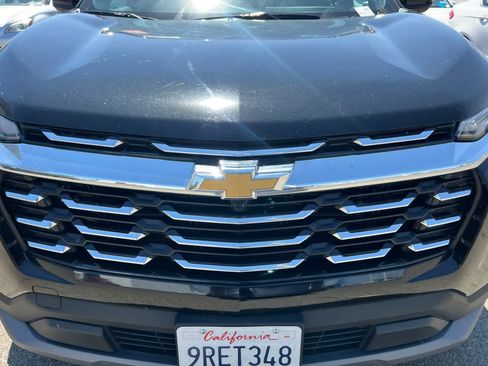 Used 2025 Chevrolet Equinox LT AWD/4WD image 12