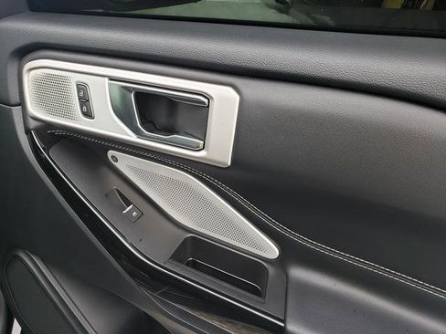 Used 2021 Ford Explorer ST w/ Equipment Group 401A image 19