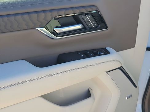 New 2026 GMC Yukon XL Denali image 47