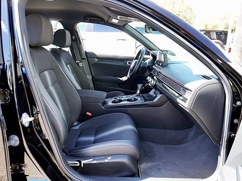 Used 2024 Honda Civic Sport image 14