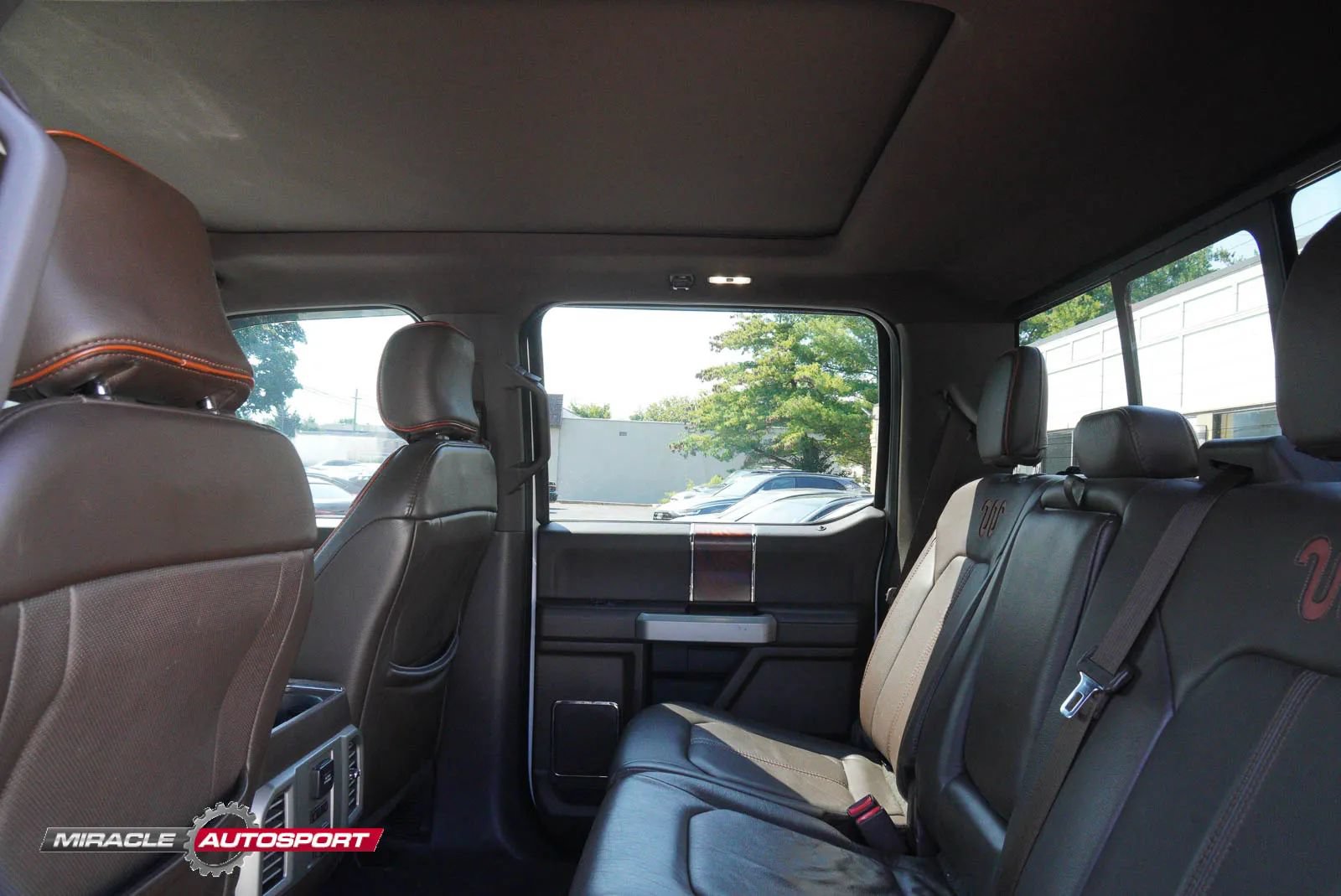 Used 2017 Ford F350 King Ranch w/ Tow Technology Bundle AWD/4WD image 27