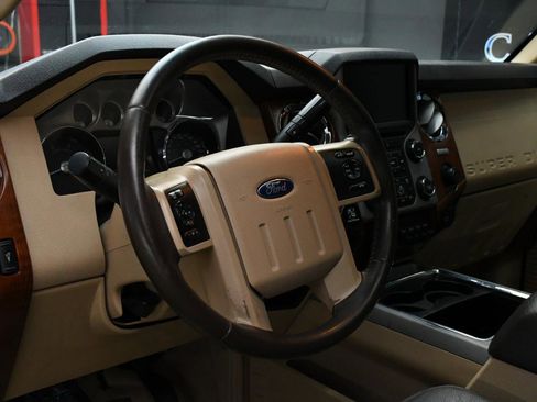 Used 2015 Ford F350 King Ranch w/ King Ranch w/Chrome Package AWD/4WD image 52