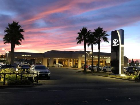 Used 2022 Lexus IS 300 image 32