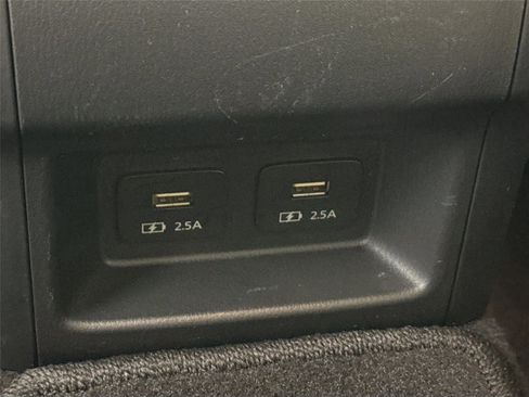 Certified 2022 MAZDA CX-9 Touring w/ Touring Premium Package image 41