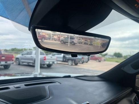 Used 2023 Chevrolet Tahoe High Country AWD/4WD image 26