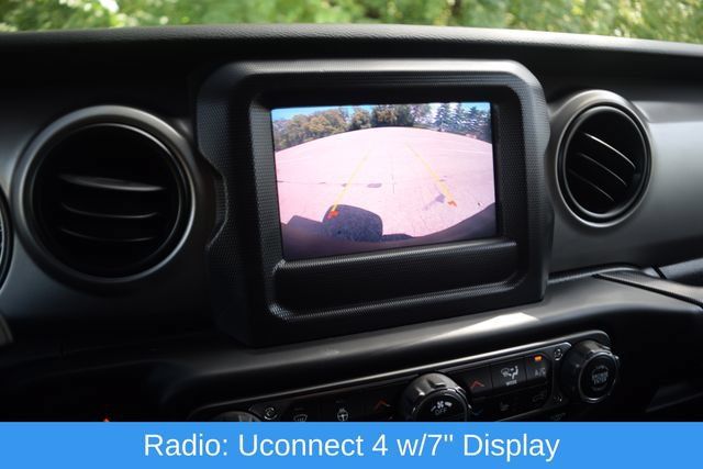 Used 2021 Jeep Wrangler Sport AWD/4WD image 10
