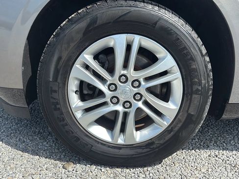 Used 2018 Buick Enclave Essence AWD/4WD image 14
